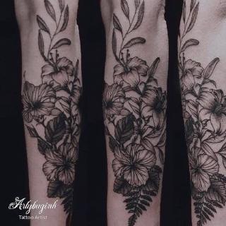 Flowers tattoo by Artybugink