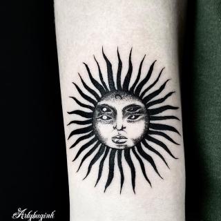 Four eyed sun tattoo by Artybugink